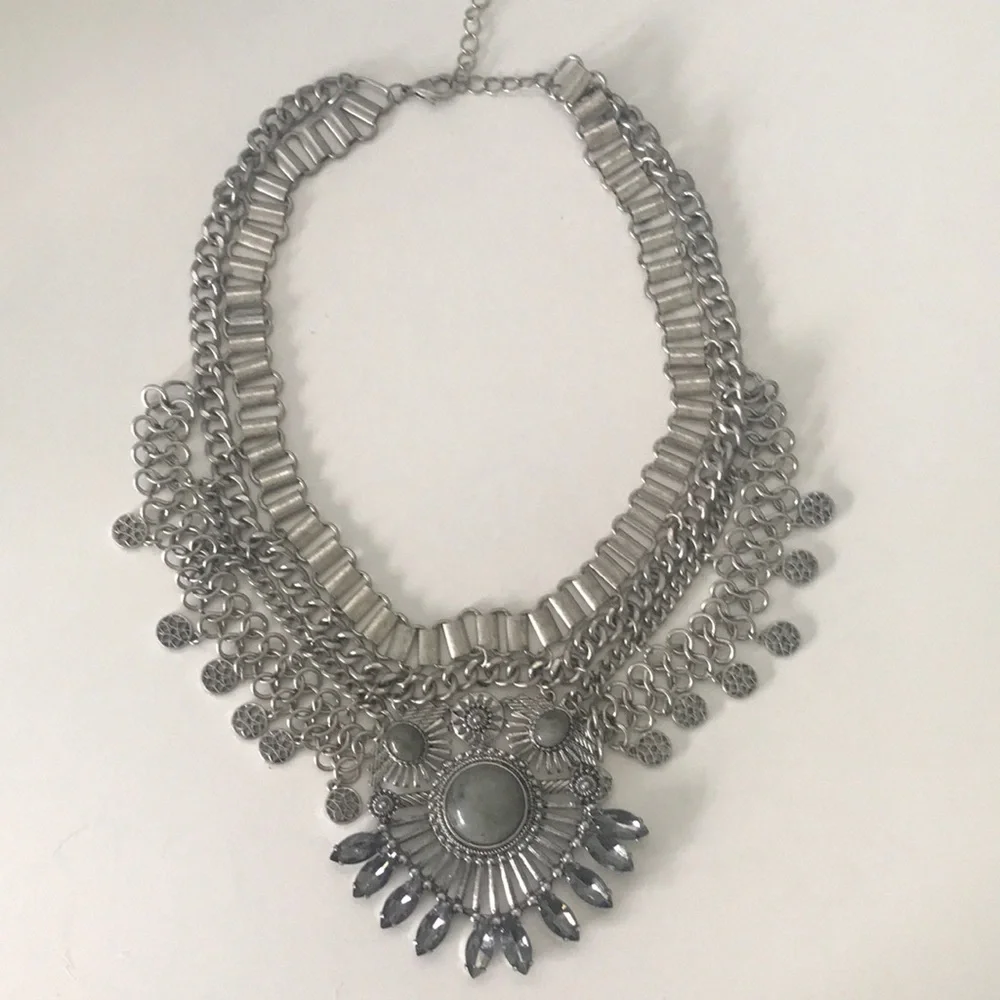 Necklace - Picture 1 of 3
